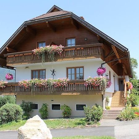 Pension Neuhof Оссіах Екстер'єр фото